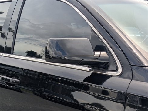 Used 2018 GMC Yukon XL SLT image 10