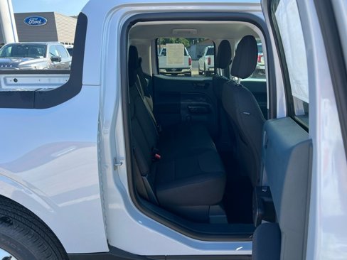 New 2025 Ford Maverick XL image 19