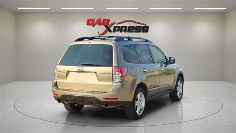 Used 2009 Subaru Forester 2.5X Limited image 9