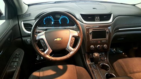 Used 2017 Chevrolet Traverse LT w/ Style and Technology Package image 10