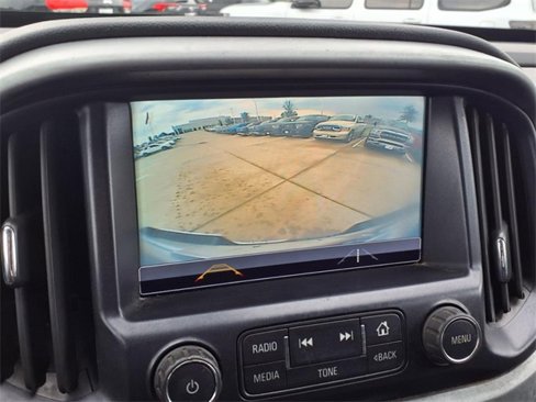 Used 2018 Chevrolet Colorado LT image 4