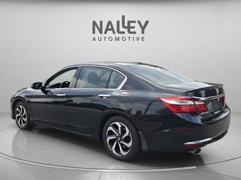 Used 2017 Honda Accord EX-L image 3