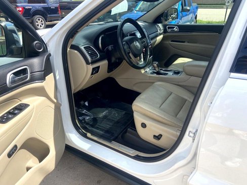 Used 2019 Jeep Grand Cherokee Limited w/ Luxury Group II image 13