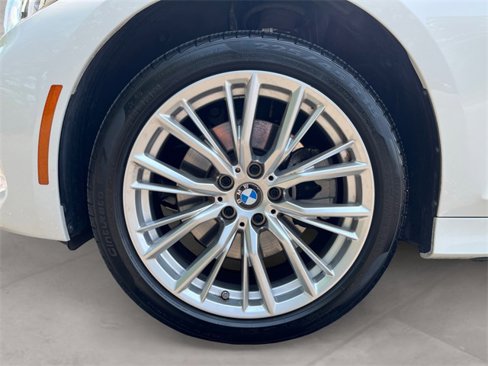 Certified 2023 BMW 330i xDrive Sedan w/ Driving Assistance Package image 14