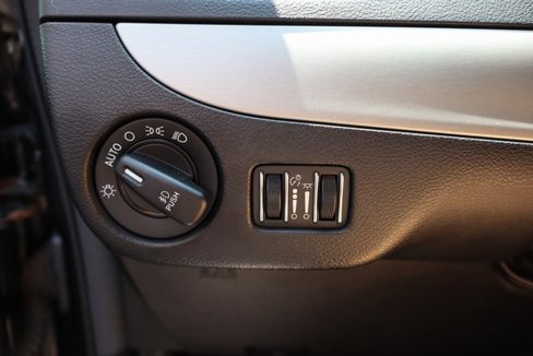 Used 2018 Dodge Grand Caravan GT image 11