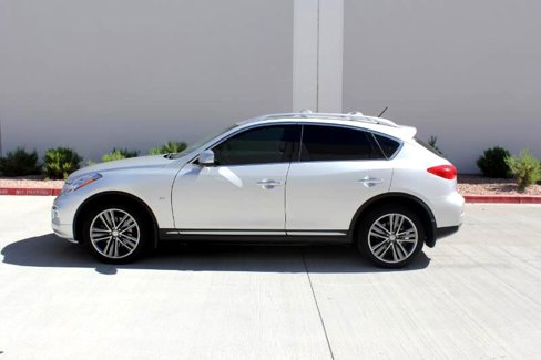 Used 2016 INFINITI QX50 AWD w/ Premium Plus Package image 8