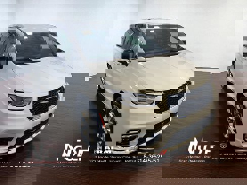 New 2025 Chrysler Pacifica Select image 1