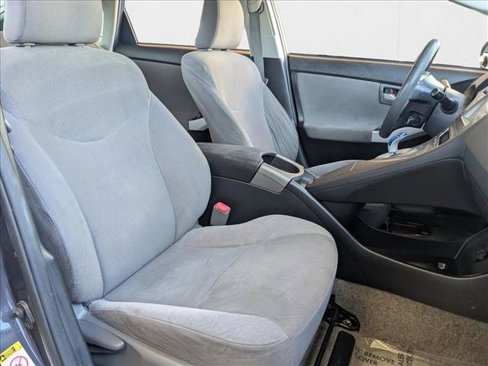 Used 2013 Toyota Prius Two image 18