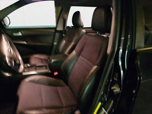 Used 2017 Toyota Camry SE w/ Moonroof Package image 18