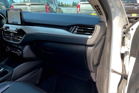 Used 2020 Ford Escape SEL image 15