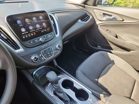 Used 2022 Chevrolet Malibu LT image 29