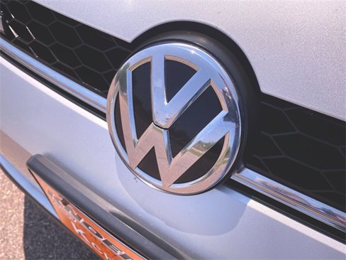 Used 2017 Volkswagen Golf Alltrack image 32