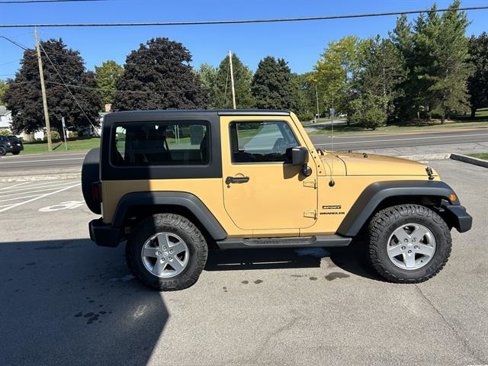 Used 2013 Jeep Wrangler Sport image 7