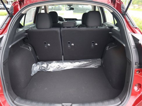 Certified 2023 Nissan Kicks SV image 30