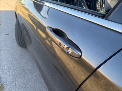Used 2015 Chrysler 200 Limited image 19