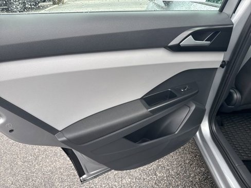 Certified 2023 Volkswagen Taos S image 16