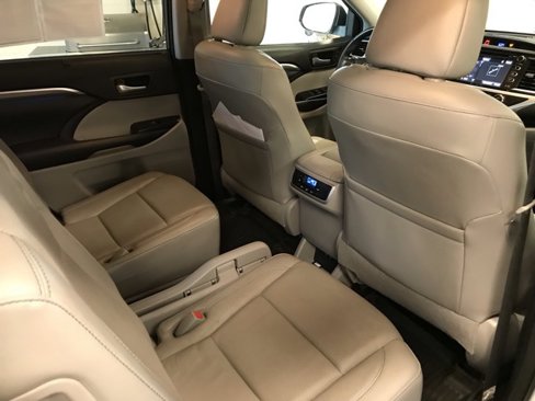 Certified 2018 Toyota Highlander Limited image 14