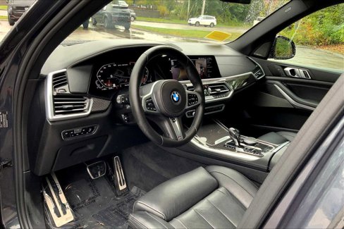 Used 2021 BMW X5 M50i w/ Premium Package image 16