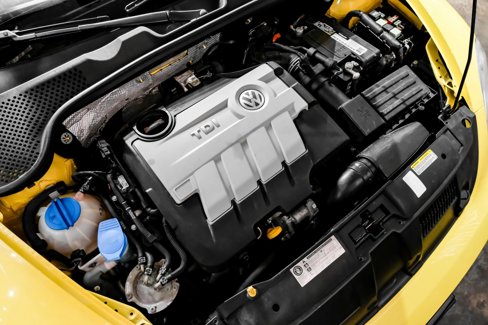 Used 2014 Volkswagen Beetle TDI image 42