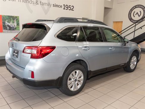 Used 2015 Subaru Outback 2.5i Premium image 16