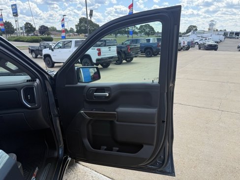 Used 2020 Chevrolet Silverado 1500 LT w/ All-Star Edition image 16
