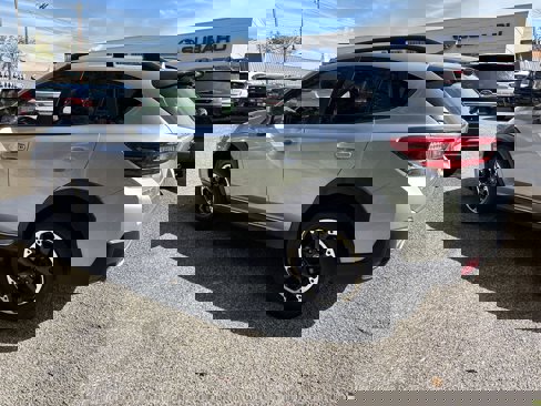 Used 2023 Subaru Crosstrek 2.0i Premium image 5