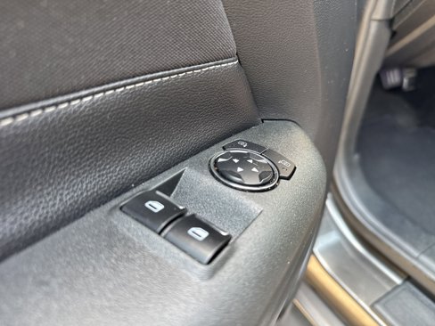 Used 2016 Ford Mustang Coupe image 26