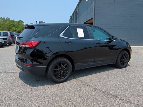 Used 2022 Chevrolet Equinox LT image 4