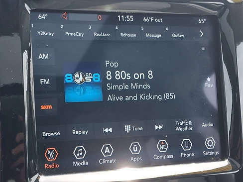 Certified 2019 Jeep Cherokee Limited image 18