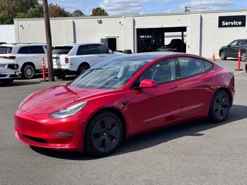 Used 2021 Tesla Model 3 Standard Range Plus image 3