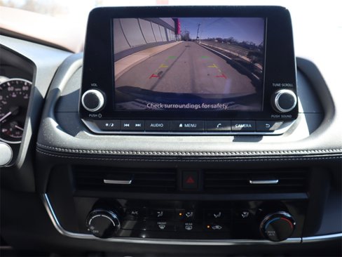 Certified 2023 Nissan Rogue S image 21