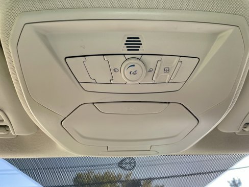 Used 2014 Ford Focus Titanium image 34