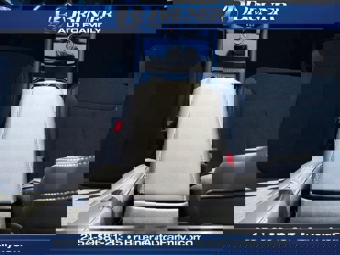 New 2025 Jeep Grand Cherokee Altitude image 24