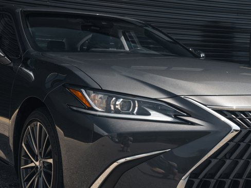 Used 2022 Lexus ES 350 w/ Premium Package image 8