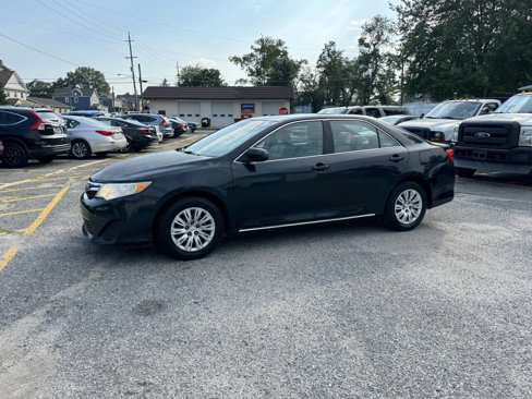 Used 2012 Toyota Camry LE image 18