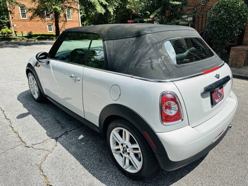 Used 2013 MINI Cooper Convertible image 19