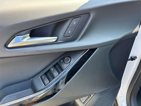 New 2025 Chevrolet Equinox LT w/ Convenience Package II image 9