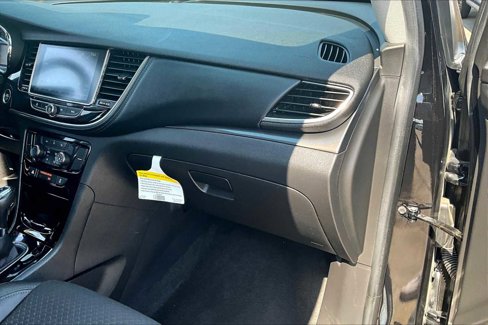 Used 2018 Buick Encore Preferred image 18