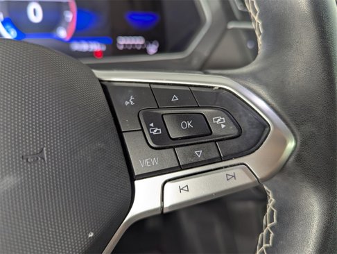 Used 2022 Volkswagen Tiguan SE image 22