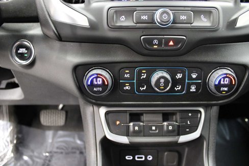 Used 2022 GMC Terrain SLE w/ Driver Convenience Package image 29