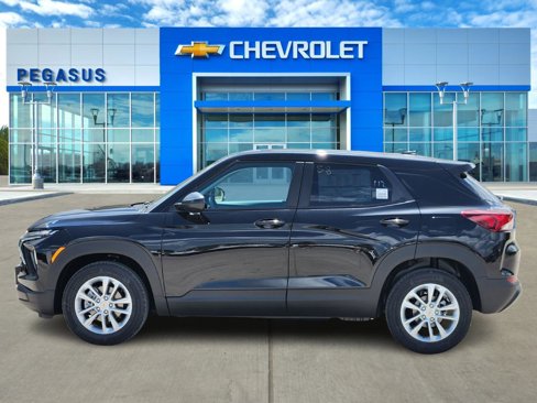 New 2026 Chevrolet TrailBlazer LS w/ LS Convenience Package image 3