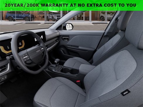 New 2025 Kia K4 LX image 17