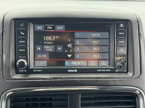 Used 2019 Dodge Grand Caravan SXT image 24