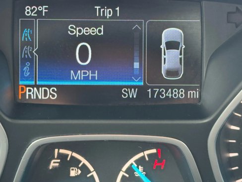 Used 2015 Ford Escape Titanium image 40