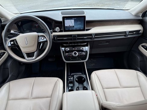Used 2022 Lincoln Corsair Reserve image 15