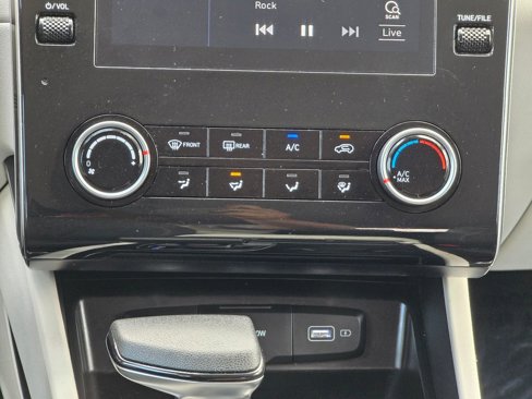 Used 2022 Hyundai Tucson SEL image 34