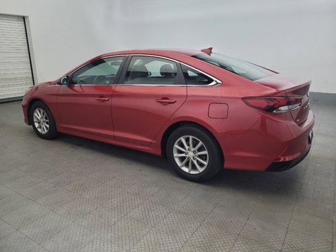 Used 2019 Hyundai Sonata SE image 3