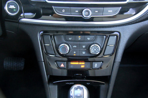 Used 2019 Buick Encore Preferred w/ Safety Package image 16
