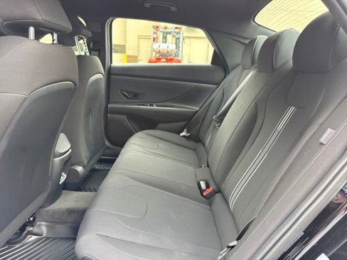 New 2025 Hyundai Elantra Sport image 9