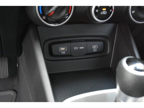 New 2025 Hyundai Venue SE image 26